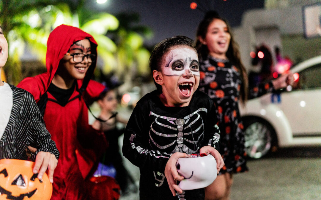 A Parent’s Ultimate Guide to a Spooktacular and Safe Halloween Night